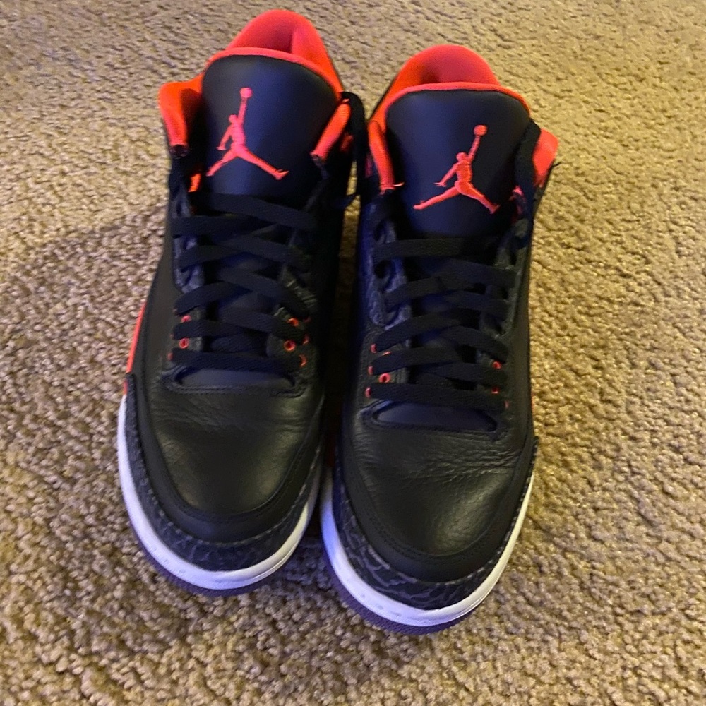 Jordan 3 Retro ‘Crimson’